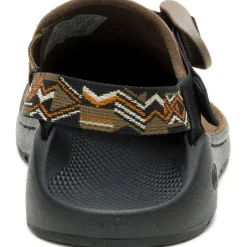 Clearance Chaco Men's Canyon Leather Clog Paddle Hickory