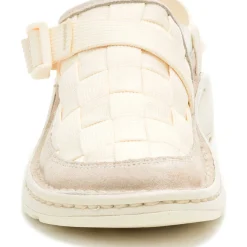 New Chaco Women's Canyon Woven Clog Taupe