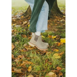 Clearance Chaco Women's Fields Chelsea Waterproof Boot Chestnut Brown